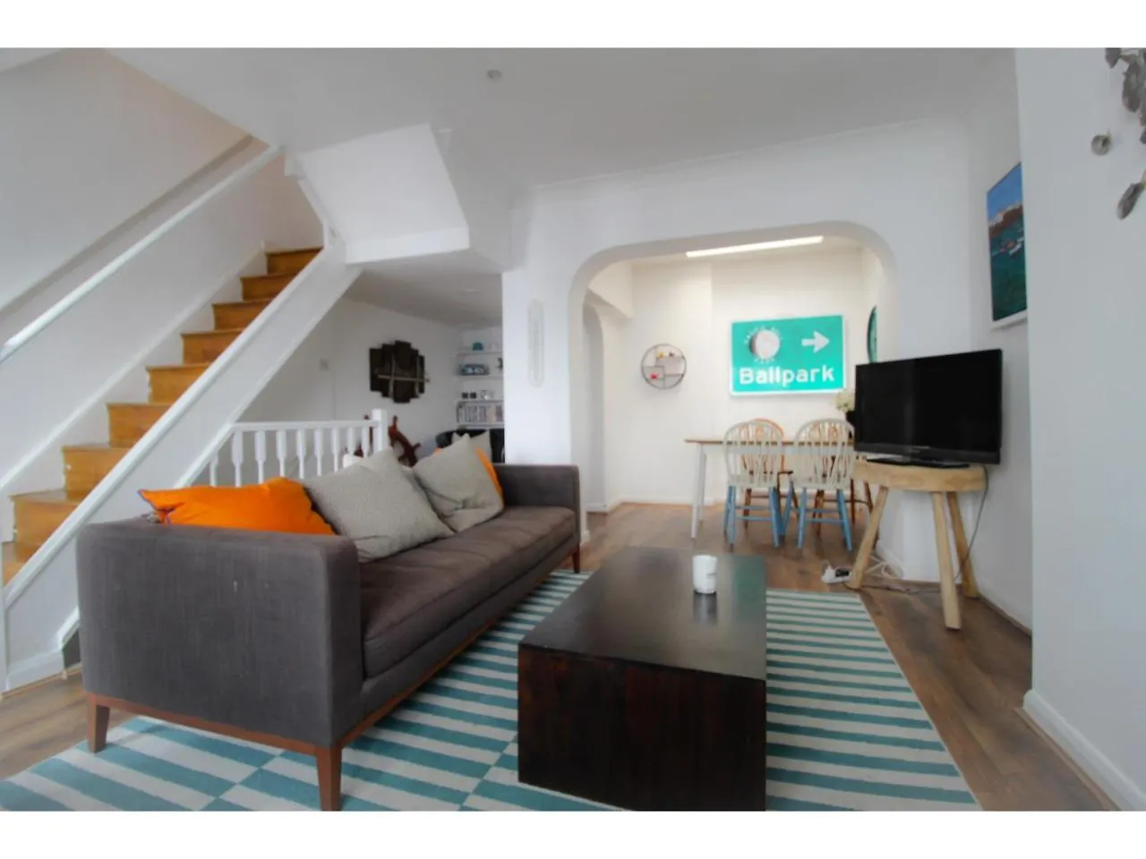 Terraced Kemptown House With A Balcony By The Sea Apartment Brighton